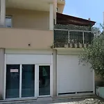 شقة Bear