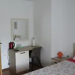Bear سبليت